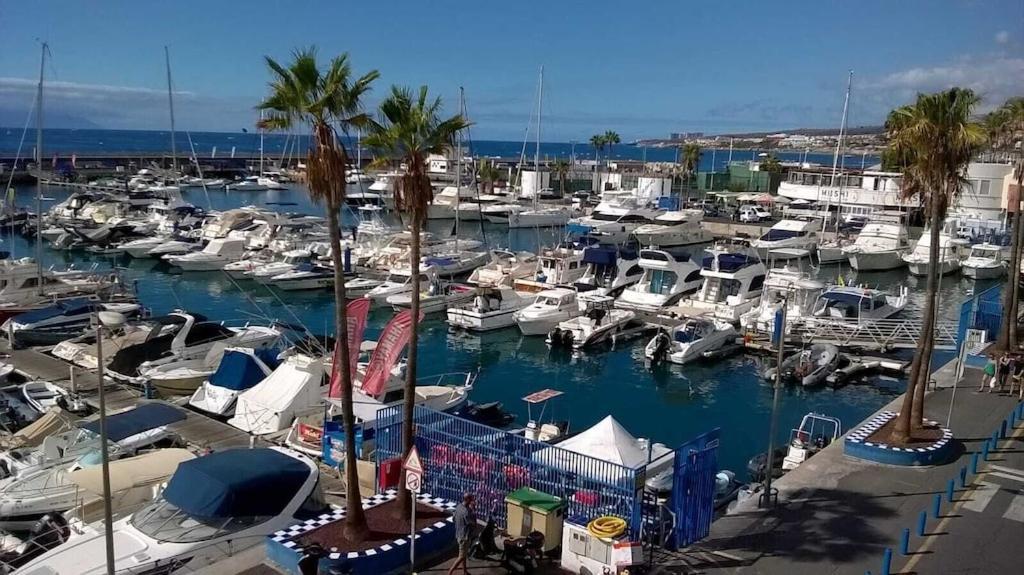 Duquesa Fairways, A Spacious Apartment With Fabulous Views And Facilities Manilva Exterior foto
