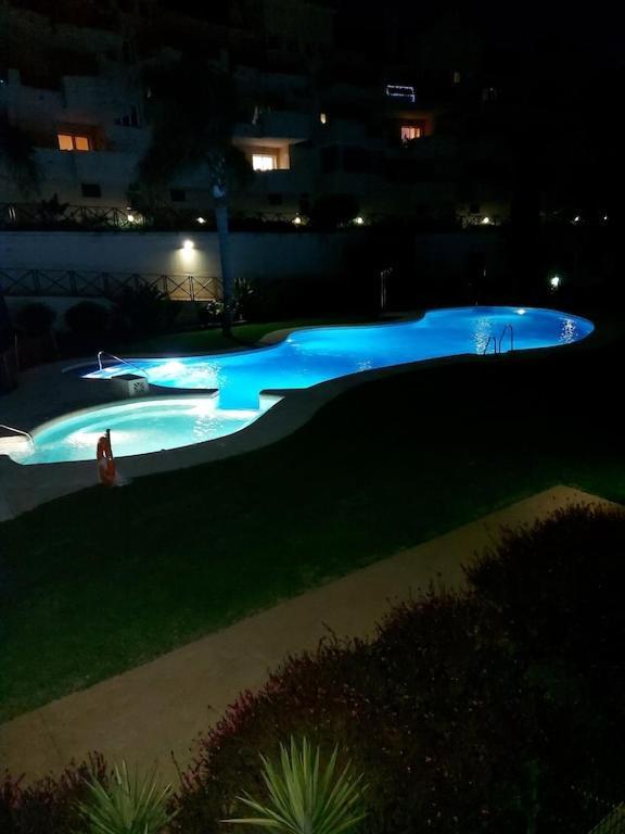 Duquesa Fairways, A Spacious Apartment With Fabulous Views And Facilities Manilva Exterior foto